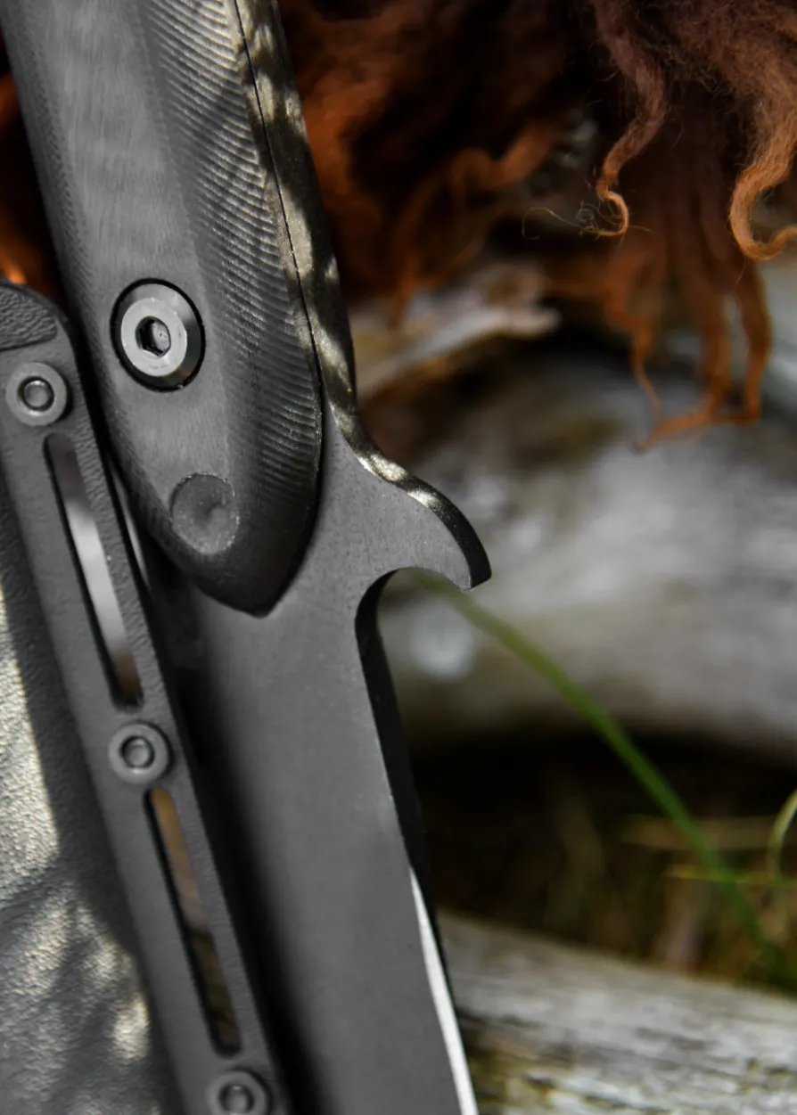 APOC Survival Katana