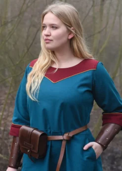 Armschützer aus Leder mit Nieten und Wildleder, Paar, versch. Farben