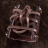 Armschützer aus Leder mit Zweiköpfigen Drachen