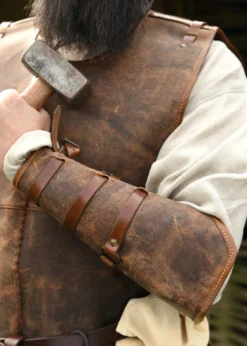 Armschützer Sindri aus Fettleder, braun, Paar