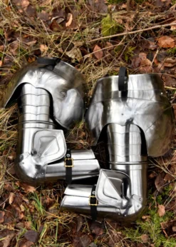 Armzeug aus Stahl