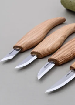 Basic Set mit 4 Messern (4 Messer in der Rolle), BeaverCraft