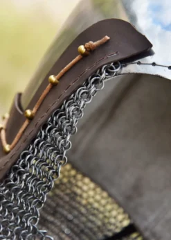 Beckenhaube mit Kettenbrünne aus Rundringen, 2 mm Stahl