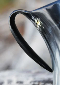 Bierkrug aus Horn - Odin reitet Sleipnir