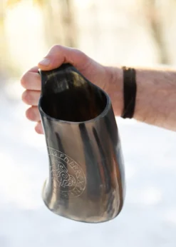 Bierkrug aus Horn - Sleipnir