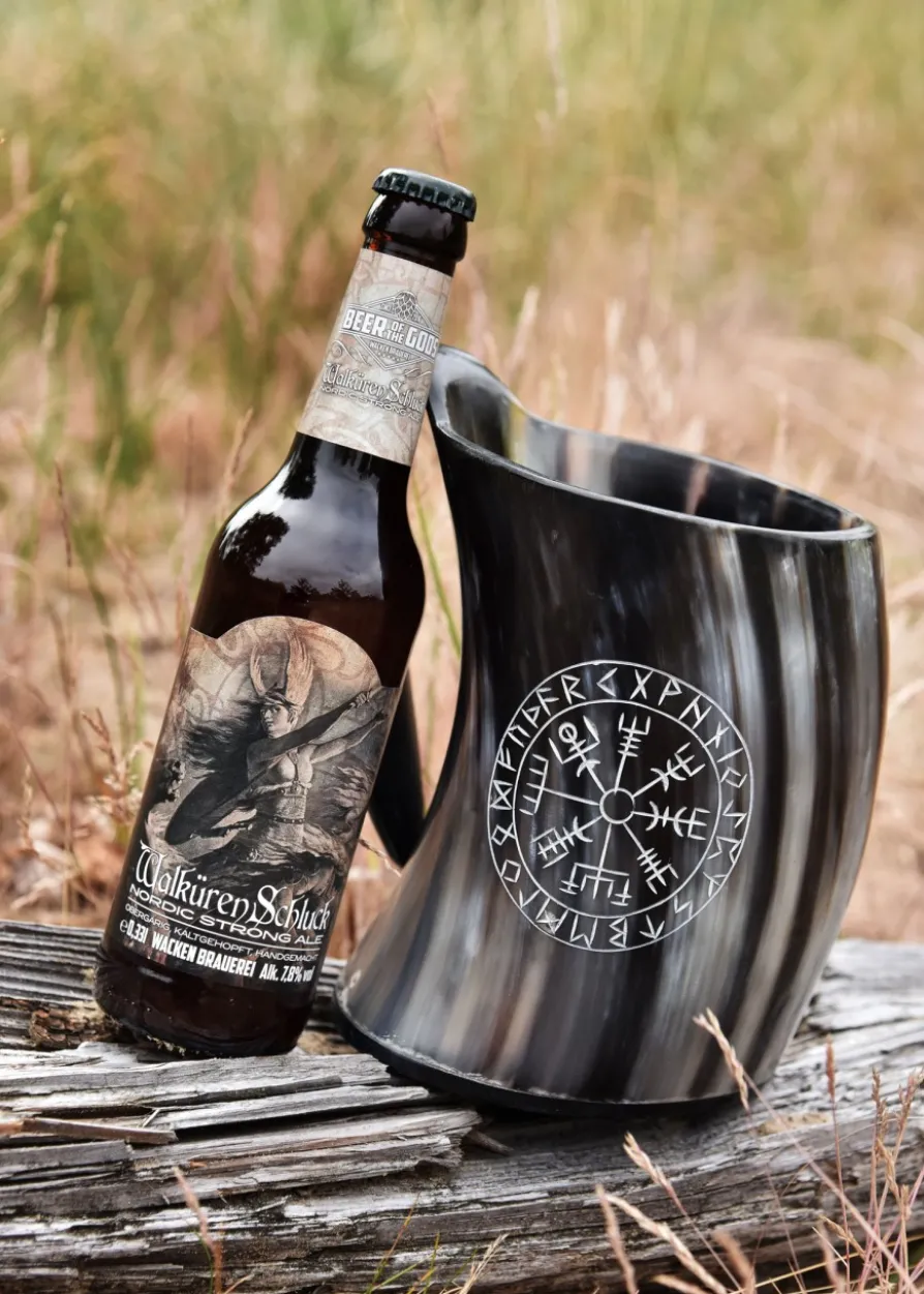 Bierkrug aus Horn - Vegvísir
