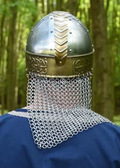 Brillenhelm Beowulf mit Wangenklappen und Kettenbrünne