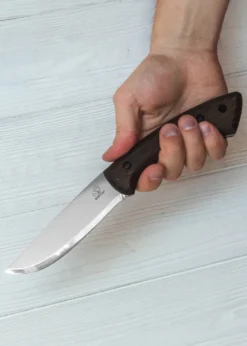 Bushcraft Messer mit Nussbaumgriff und Lederscheide, BeaverCraft
