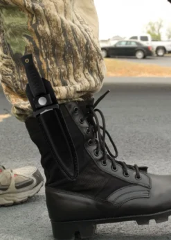 Combat Commander Stiefelmesser, verschiedene Modelle