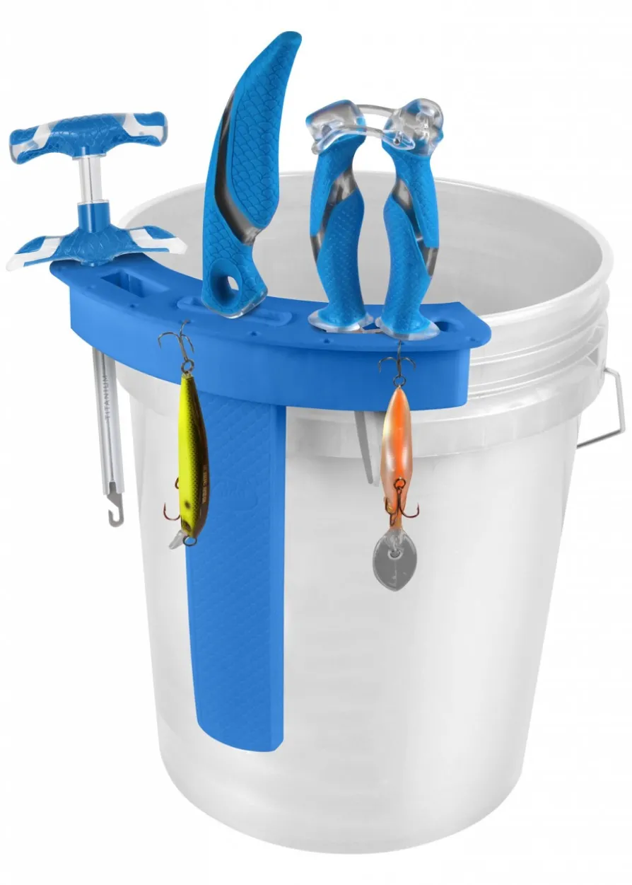 Cuda BTC, Bucket Tackle Center