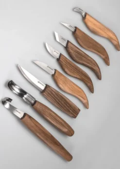 Deluxe Holzschnitzset (8 Werkzeuge) mit Griffen aus Nussbaum, BeaverCraft