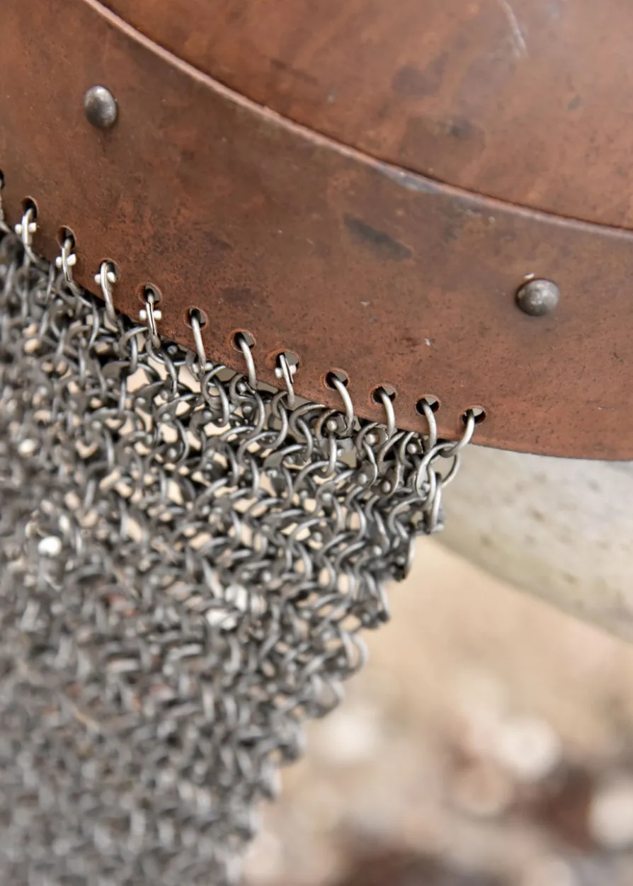 Der Gjermundbu Helm mit vernieteter Brünne, 2 mm Stahl