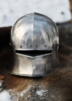 Deutscher Schaller, ca. 1480, Schaukampfhelm, versch. Größen