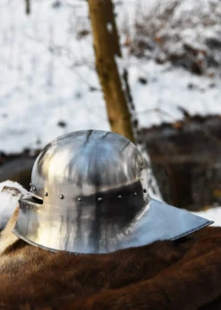 Deutscher Schaller, ca. 1480, Schaukampfhelm, versch. Größen