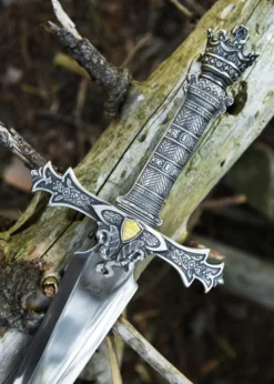 Dolch von König Artus, Marto