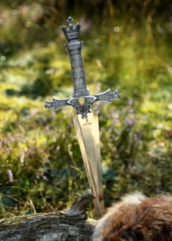 Dolch von König Artus, Marto