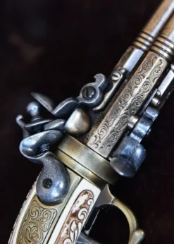 Dreiläufige Steinschloss-Pistole, Augsburg 1775, Messing, Replik