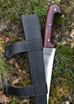 Einfaches Saxmesser mit Lederscheide, lang