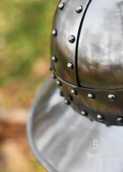 Eisenhut mit Spangen und Wangenklappen, Mittelalter-Helm, 14. Jh., 1,6 mm Stahl