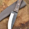 Gebrauchsmesser mit Walnussgriff und Lederscheide