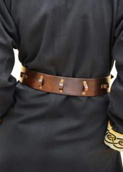 Geknoteter Mittelalter Gürtel aus Leder, braun