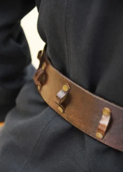 Geknoteter Mittelalter Gürtel aus Leder, braun