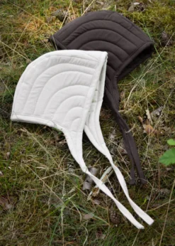 Gepolsterte Bundhaube, natur