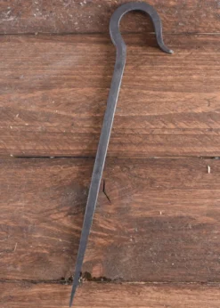 Geschmiedeter Zelthering aus Stahl, ca. 34 cm