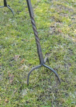 Geschmiedetes Dreibein, ca. 93 cm