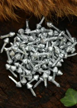 Geschmiedete Stiftnägel, 7 mm lang, Paket 100 Stück