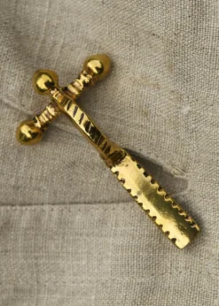 Große Römische Zwiebelknopf-Fibel aus Bronze