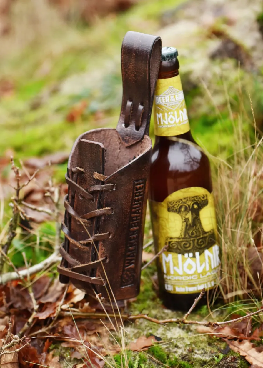 Gürtelhalter aus Leder für 0,33l Flaschen, mit Logo - Wacken Brauerei