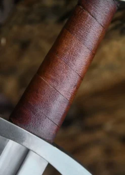 Hochmittelalter Ritterschwert mit Scheide