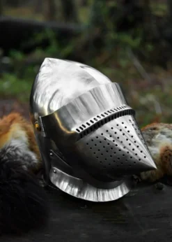 Hundsgugel, ca. 1400, 2 mm Stahl