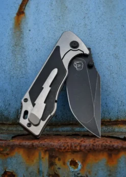 J-Cape V4, Exclusive, Reverse Tuxedo, Thumbstud