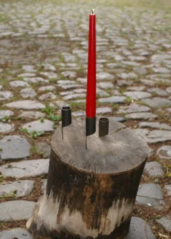 Kerzenhalter mit Nagel