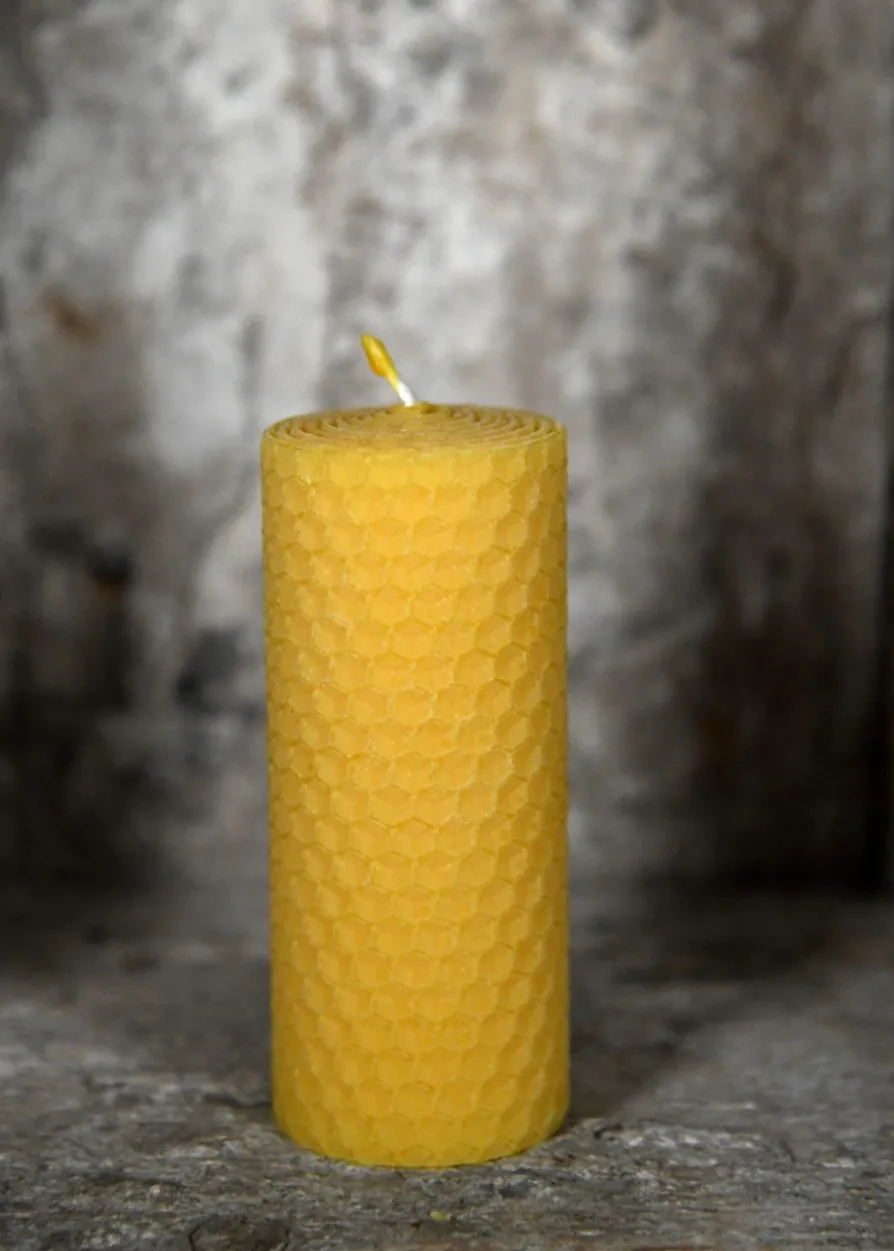 Kerze, reines Bienenwachs, Wabenplatten gerollt