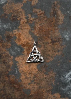 Kettenanhänger aus Silber - Keltischer Knoten