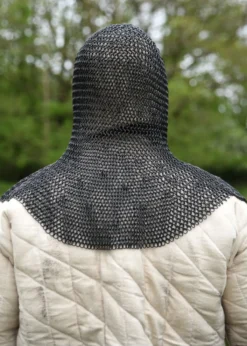 Kettenhaube mit dreieckigem Mundschutz, ID8mm, brüniert