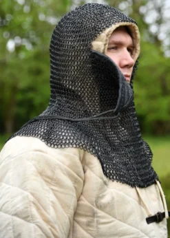 Kettenhaube mit dreieckigem Mundschutz, ID8mm, brüniert