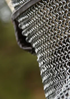 Kettenhaube mit quadratischem Mundschutz, ID8mm