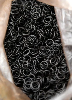 Kettenringe, 3 kg-Paket, unvernietet, brüniert 9 mm ID