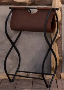 Klapphocker mit Ledersitz