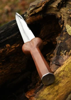 Kurzer Nierendolch mit Lederscheide
