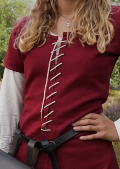 Kurzärmelige Cotehardie Ava, Mittelalterkleid, weinrot