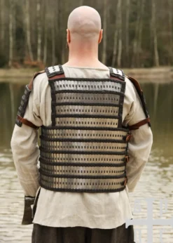 Lamellenpanzer Typ Birka, Stahl und Leder