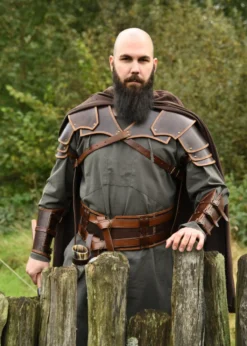 Leder Armschützer Arnulf mit Schnallen, braun, Paar