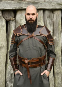Leder Schulterschutz Arnulf, braun
