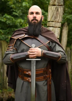 Leder Schulterschutz Arnulf, braun