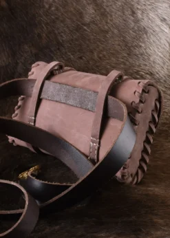 Ledertasche mit zwei Schnallen, mittelbraun